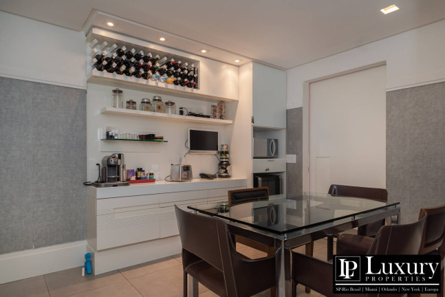 Imagem Apartamento com 3 Quartos à Venda, 341 m² em Jardim Paulista - São Paulo Imagem Apartamento com 3 Quartos à Venda, 341 m² em Jardim Paulista - São Paulo