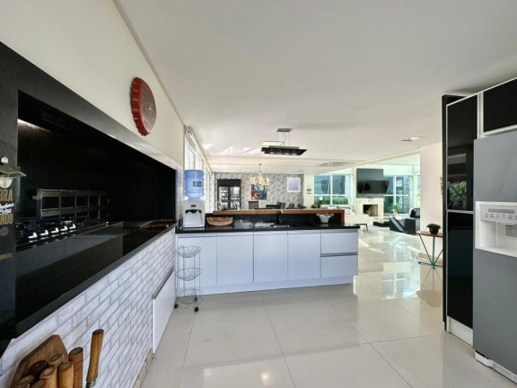 Imagem Casa com 5 Quartos à Venda, em -- - Capao Da Canoa Imagem Casa com 5 Quartos à Venda, em -- - Capao Da Canoa
