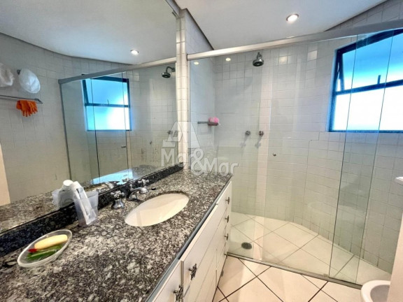 Imagem Apartamento com 3 Quartos à Venda, 182 m² em Pitangueiras - Guarujá