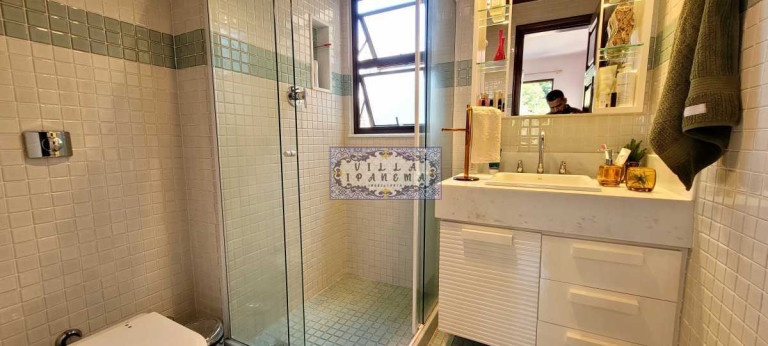 Imagem Apartamento com 3 Quartos à Venda ou Locação, 124 m² em Tijuca - Rio De Janeiro Imagem Apartamento com 3 Quartos à Venda ou Locação, 124 m² em Tijuca - Rio De Janeiro