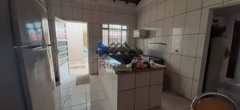 Imagem Casa com 2 Quartos à Venda, 244 m² em Balneário Tupy - Itanhaém Imagem Casa com 2 Quartos à Venda, 244 m² em Balneário Tupy - Itanhaém