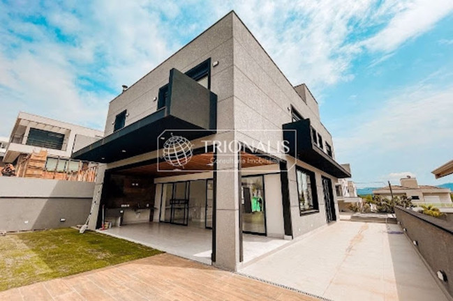 Imagem Casa com 3 Quartos à Venda, 360 m² em Condomínio Figueira Garden - Atibaia