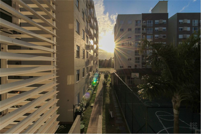Imagem Imóvel com 2 Quartos à Venda, em Vila Nova - Porto Alegre Imagem Imóvel com 2 Quartos à Venda, em Vila Nova - Porto Alegre