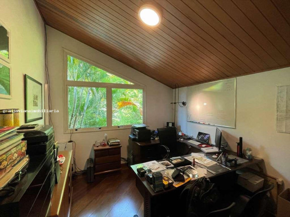 Imagem Casa à Venda, em São Paulo 2 - Cotia Imagem Casa à Venda, em São Paulo 2 - Cotia