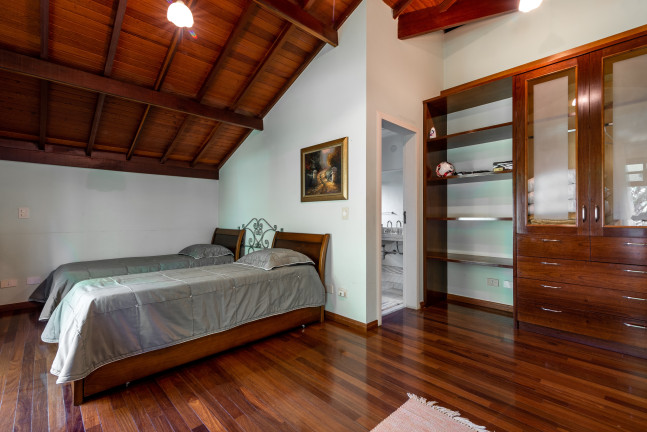 Imagem Imóvel com 6 Quartos à Venda, 303 m² em Porto De Ibiuna - Ibiúna