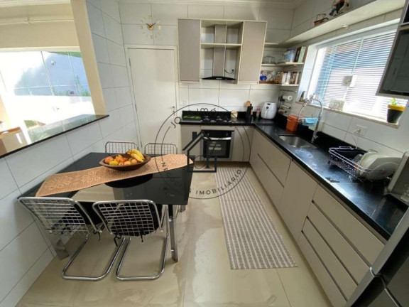 Imagem Casa de Condomínio com 4 Quartos à Venda, 664 m² em Jardim Bolívia - Jandira