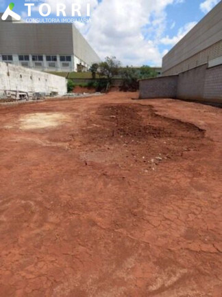 Imagem Imóvel com 1 Quarto à Venda, 200 m² em Iporanga - Sorocaba Imagem Imóvel com 1 Quarto à Venda, 200 m² em Iporanga - Sorocaba