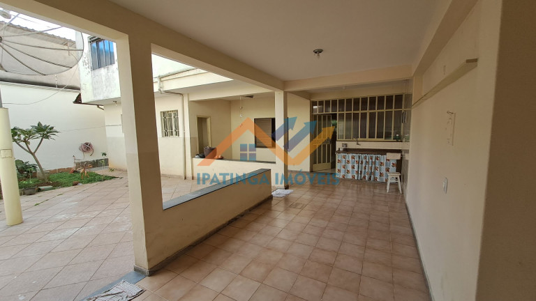 Imagem Casa com 4 Quartos à Venda, 284 m² em Amaro Lanari - Coronel Fabriciano