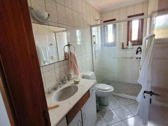 Imagem Casa com 3 Quartos à Venda, 287 m² em Tristeza - Porto Alegre Imagem Casa com 3 Quartos à Venda, 287 m² em Tristeza - Porto Alegre