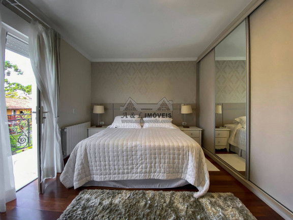 Imagem Apartamento com 3 Quartos à Venda, 176 m² em Capivari - Campos Do Jordão Imagem Apartamento com 3 Quartos à Venda, 176 m² em Capivari - Campos Do Jordão