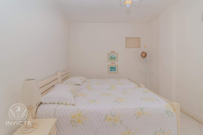 Imagem Apartamento com 2 Quartos à Venda, 81 m² em Centro - Balneário Camboriú