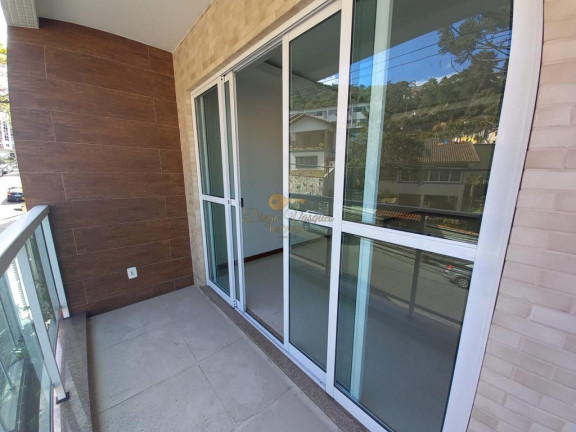 Imagem Apartamento com 3 Quartos à Venda, 112 m² em Várzea - Teresópolis