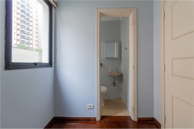 Imagem Apartamento com 4 Quartos à Venda, 172 m² em Moema - São Paulo
