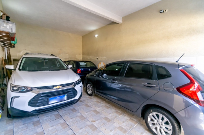 Imagem Casa com 3 Quartos à Venda, 251 m² em Jardim Regina - São Paulo Imagem Casa com 3 Quartos à Venda, 251 m² em Jardim Regina - São Paulo