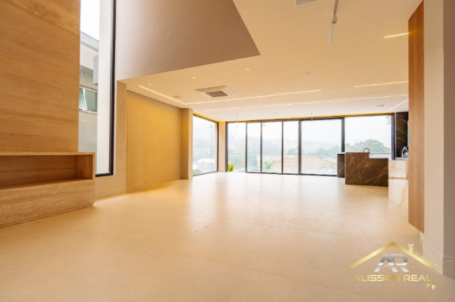 Imagem Casa de Condomínio com 4 Quartos à Venda, 420 m² em Tamboré - Santana De Parnaíba Imagem Casa de Condomínio com 4 Quartos à Venda, 420 m² em Tamboré - Santana De Parnaíba
