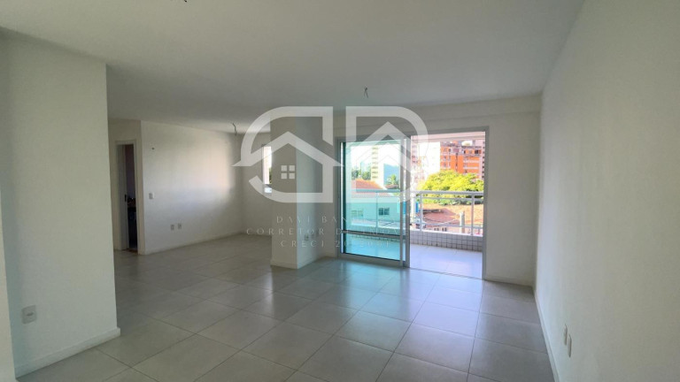 Apartamento com 2 Quartos à Venda, 90 m² em Guararapes - Fortaleza