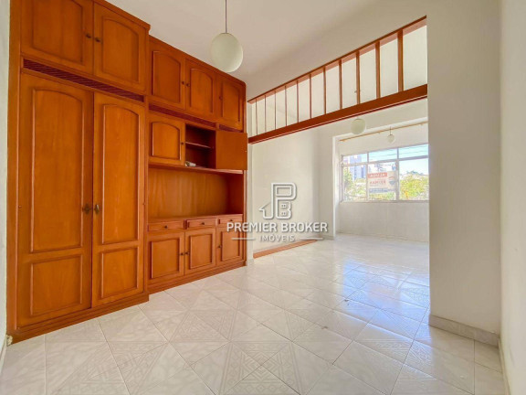 Imagem Apartamento com 1 Quarto à Venda, 28 m² em Agriões - Teresópolis