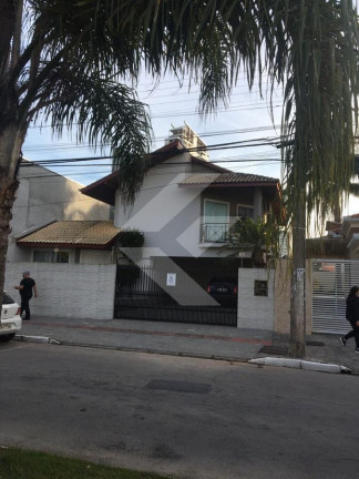 Imagem Casa com 4 Quartos à Venda, 240 m² em Dom Bosco - Itajaí Imagem Casa com 4 Quartos à Venda, 240 m² em Dom Bosco - Itajaí