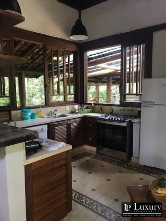 Imagem Casa com 3 Quartos à Venda, em Camburi - São Sebastião Imagem Casa com 3 Quartos à Venda, em Camburi - São Sebastião
