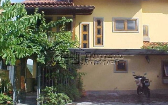 Imagem Casa de Condomínio com 4 Quartos à Venda, 400 m² em Pendotiba - Niteroi Imagem Casa de Condomínio com 4 Quartos à Venda, 400 m² em Pendotiba - Niteroi