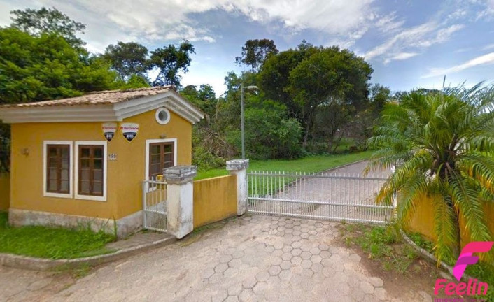 Imagem Terreno à Venda, 400 m² em Rio Tavares - Florianópolis Imagem Terreno à Venda, 400 m² em Rio Tavares - Florianópolis