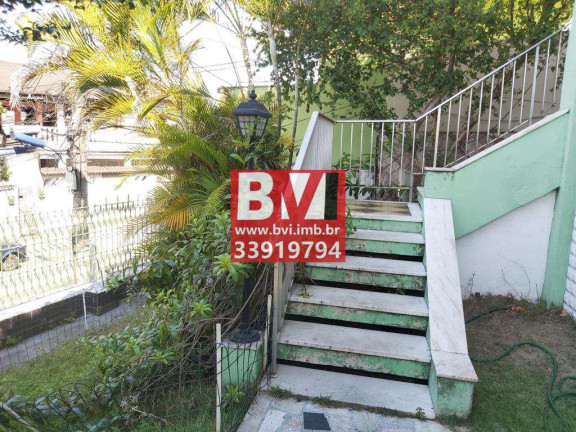 Imagem Casa com 5 Quartos à Venda, 240 m² em Braz De Pina - Rio De Janeiro Imagem Casa com 5 Quartos à Venda, 240 m² em Braz De Pina - Rio De Janeiro