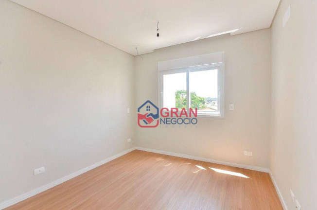 Imagem Sobrado com 3 Quartos à Venda, 162 m² em São Braz - Curitiba Imagem Sobrado com 3 Quartos à Venda, 162 m² em São Braz - Curitiba