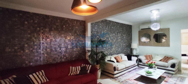 Imagem Casa com 3 Quartos à Venda, 216 m² em Jardim Icaray - Birigui