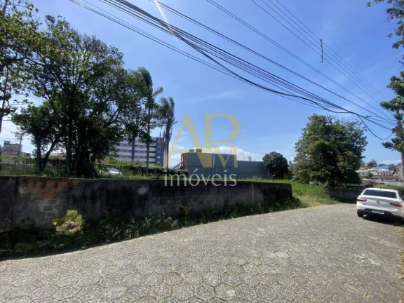 Imagem Terreno à Venda, 971 m² em Capoeiras - Florianópolis Imagem Terreno à Venda, 971 m² em Capoeiras - Florianópolis