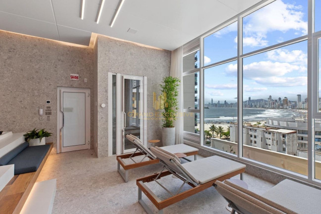 Imagem Apartamento com 4 Quartos à Venda, 151 m² em Pioneiros - Balneário Camboriú
