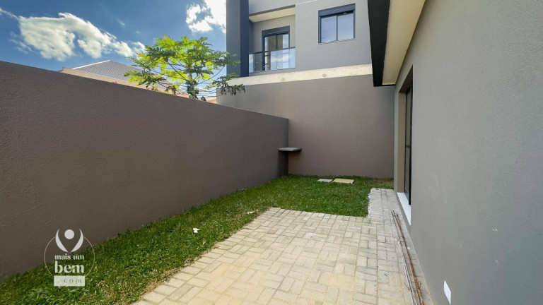 Imagem Sobrado com 3 Quartos à Venda, 150 m² em Portão - Curitiba Imagem Sobrado com 3 Quartos à Venda, 150 m² em Portão - Curitiba