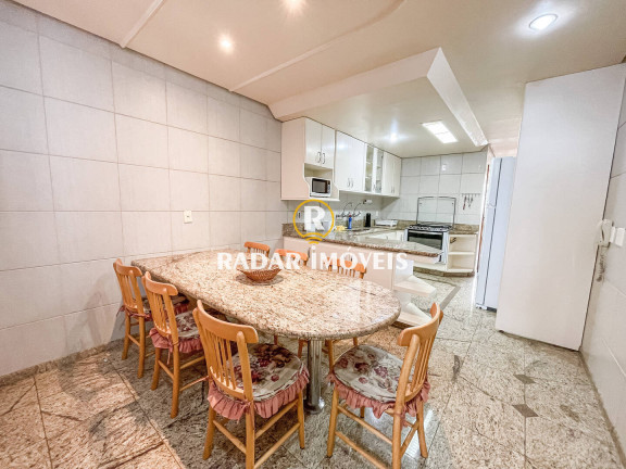 Imagem Apartamento com 4 Quartos à Venda, 250 m² em Centro - Cabo Frio