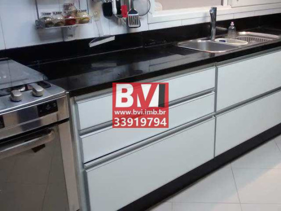 Imagem Casa com 3 Quartos à Venda, 402 m² em Olaria - Rio De Janeiro Imagem Casa com 3 Quartos à Venda, 402 m² em Olaria - Rio De Janeiro