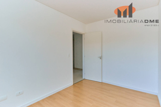 Imagem Sobrado com 3 Quartos à Venda, 100 m² em Santa Felicidade - Curitiba