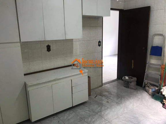 Imagem Sobrado com 3 Quartos à Venda, 254 m² em Jardim Santa Cecília - Guarulhos Imagem Sobrado com 3 Quartos à Venda, 254 m² em Jardim Santa Cecília - Guarulhos