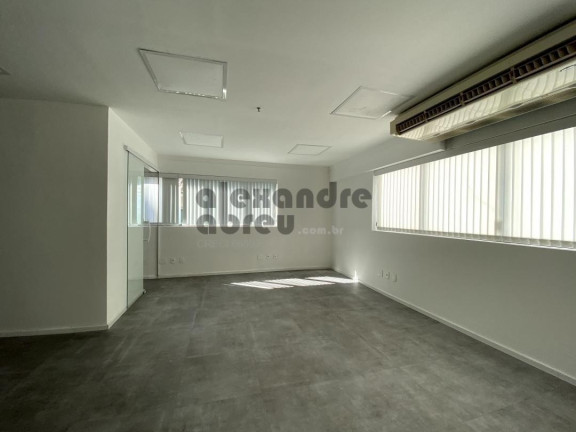 Imagem Sala Comercial para Alugar, 134 m² em Itaim Bibi - São Paulo Imagem Sala Comercial para Alugar, 134 m² em Itaim Bibi - São Paulo