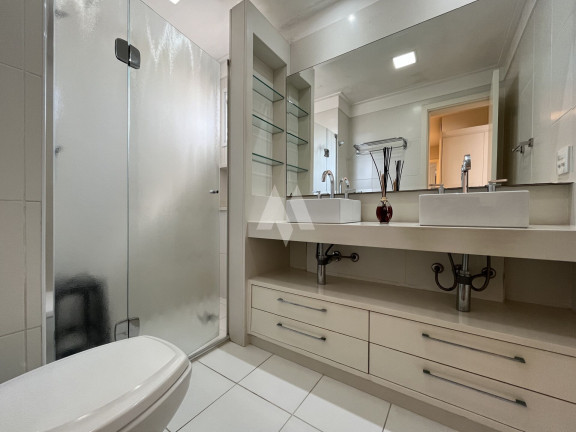 Imagem Apartamento com 3 Quartos à Venda, 155 m² em Embaré - Santos