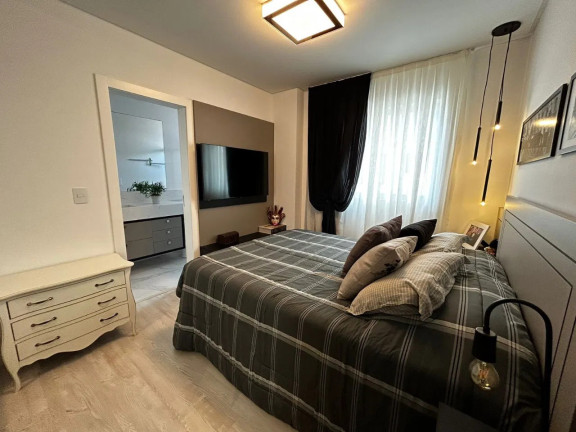Imagem Apartamento com 3 Quartos à Venda, 130 m² em Meia Praia - Itapema
