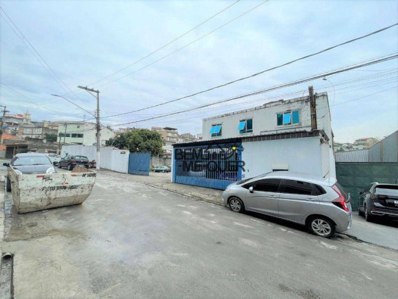 Galpão à Venda, 400 m² em Moinho Velho - São Paulo