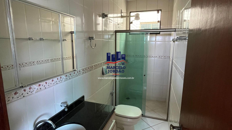 Imagem Apartamento com 3 Quartos à Venda, 138 m² em Itaipava - Itapemirim