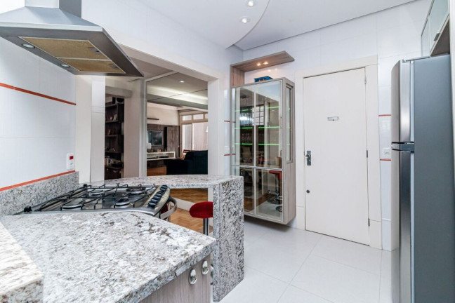 Imagem Apartamento com 3 Quartos à Venda, 110 m² em Moinhos De Vento - Porto Alegre