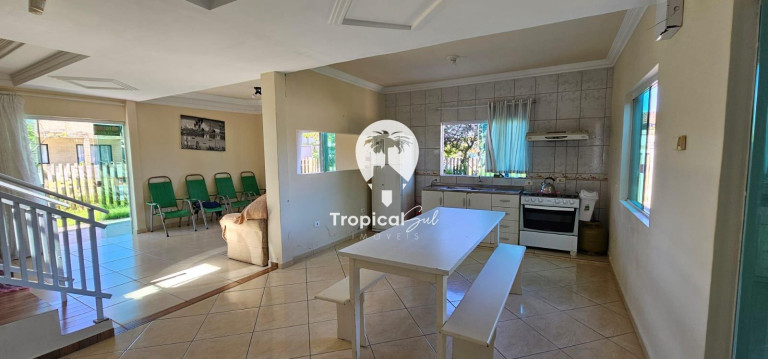 Imagem Casa com 5 Quartos à Venda, 314 m² em Carmery - Pontal Do Parana Imagem Casa com 5 Quartos à Venda, 314 m² em Carmery - Pontal Do Parana