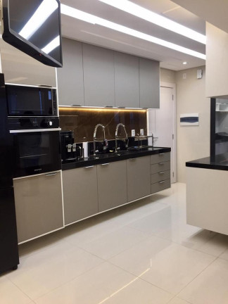 Imagem Imóvel com 4 Quartos à Venda, 200 m² em Umarizal - Belém