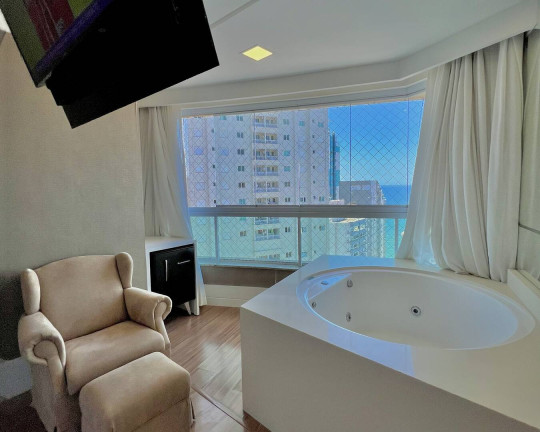 Imagem Apartamento com 4 Quartos à Venda, em Centro - Balneário Camboriú Imagem Apartamento com 4 Quartos à Venda, em Centro - Balneário Camboriú