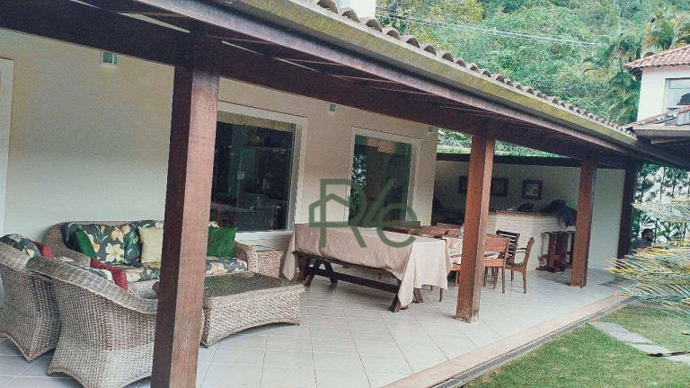 Imagem Casa com 8 Quartos à Venda, 500 m² em Pontal - Angra Dos Reis Imagem Casa com 8 Quartos à Venda, 500 m² em Pontal - Angra Dos Reis