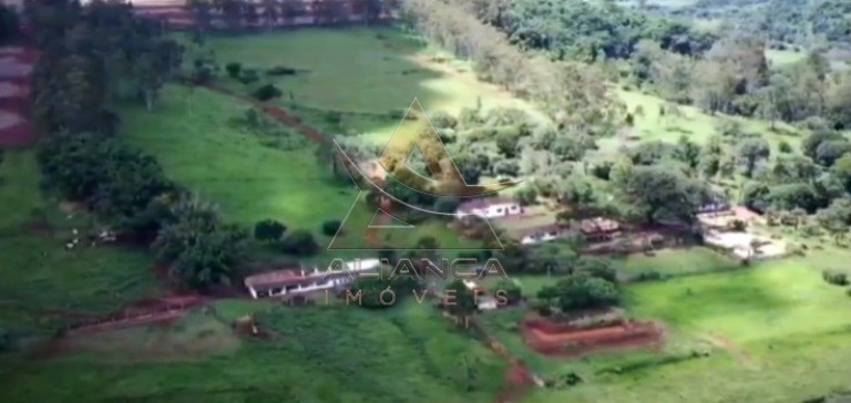 Imagem Imóvel com 8 Quartos à Venda, 2.613.600 m² em Parque Vitória - Descalvado Imagem Imóvel com 8 Quartos à Venda, 2.613.600 m² em Parque Vitória - Descalvado