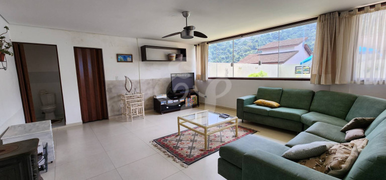 Imagem Casa de Condomínio com 5 Quartos à Venda, 330 m² em Alphaville - Santana De Parnaíba