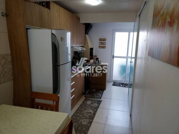 Imagem Casa de Condomínio com 3 Quartos à Venda, 70 m² em Laranjal - Pelotas