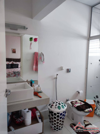 Imagem Casa com 2 Quartos à Venda, 240 m² em Centro - Jacareí