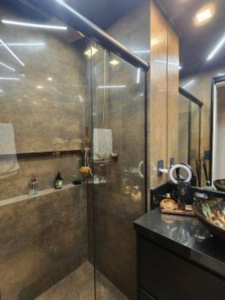 Imagem Imóvel com 2 Quartos à Venda, 62 m² em Vila Olímpia - São Paulo Imagem Imóvel com 2 Quartos à Venda, 62 m² em Vila Olímpia - São Paulo